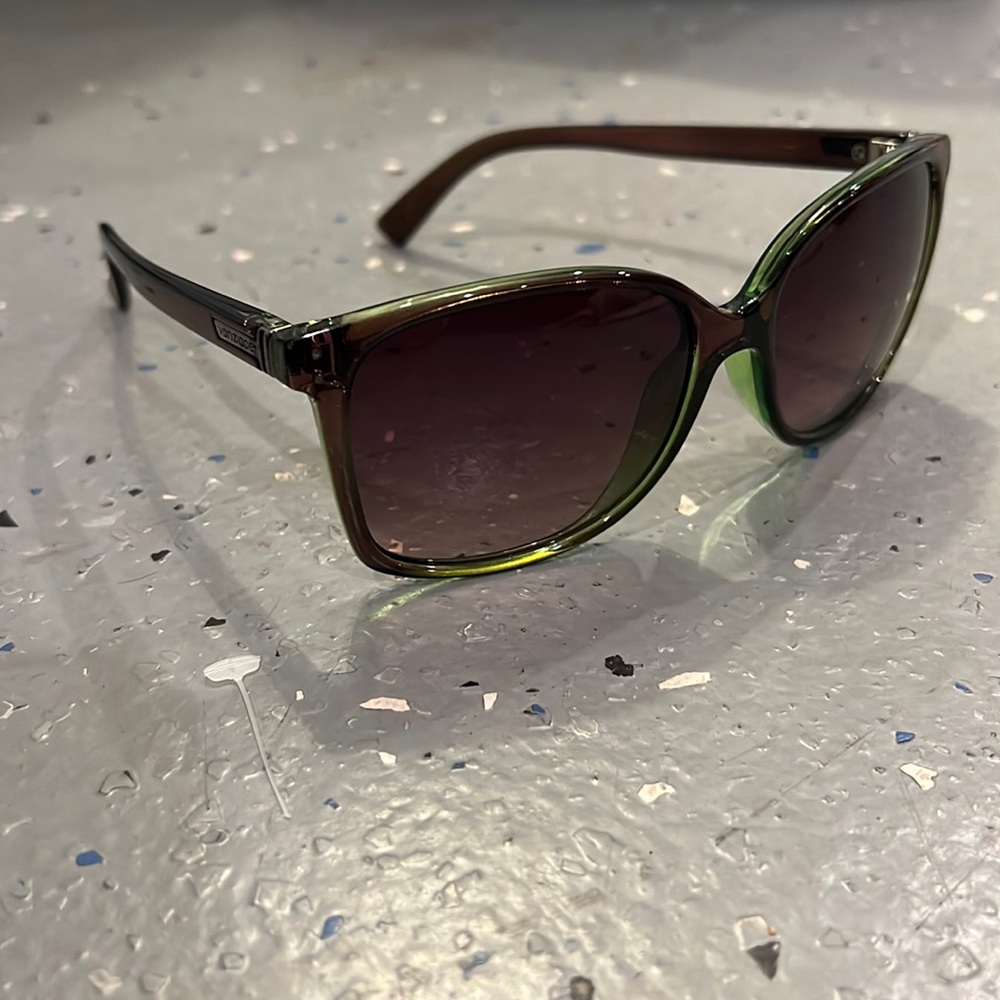 Green and brown Vonzipper